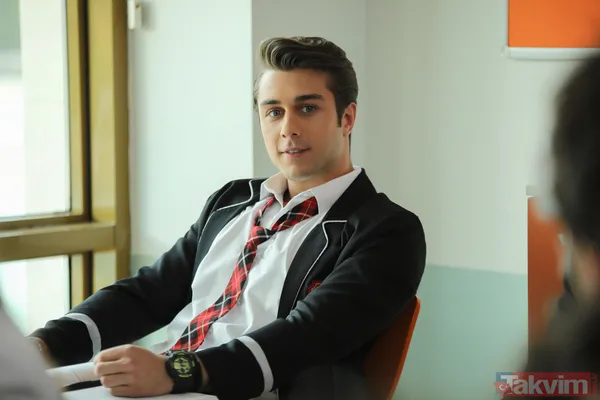 Doruk Kendisine Güvenmeyen Asiye'nin Kalbini Kazanmak İçin Elinden Geleni Yapar.