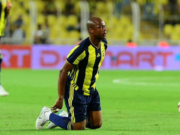 Fenerbahçe'de Benfica maçı öncesi Andre Ayew sakatlandı-2