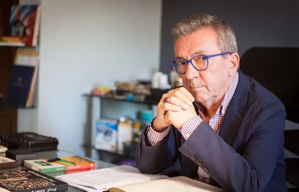 yalniz-kurt-5-isimle-gumbur-gumbur-geliyor-sen-anlat-karadenizden-sonra-atvde-sov-yapacak-1636533282722.jpg Sen Anlat Karadeniz'den sonra atv'de şov yapacak! Yalnız Kurt 5 isimle gümbür gümbür geliyor!-6