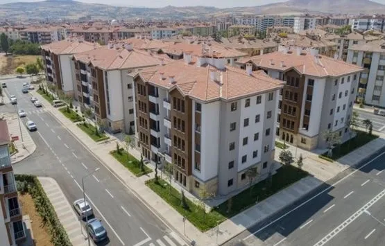 dar-gelirli-vatandaslara-tokiden-firsat-395-tl-taksitle-240-ay-vadeli-konut-satislari-basladi-basvuru-linki-yayinlandi-1613123870623.jpg Dar gelirli vatandaşlara TOKİ'den fırsat!... 395 TL taksitle 240 ay vadeli konut satışları büyük ilgi görüyor-2