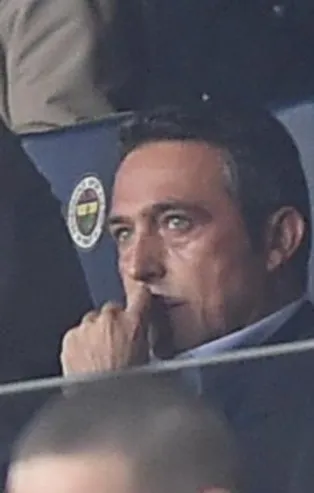 Kadıköy'de Başkan Ali Koç'a büyük tepki