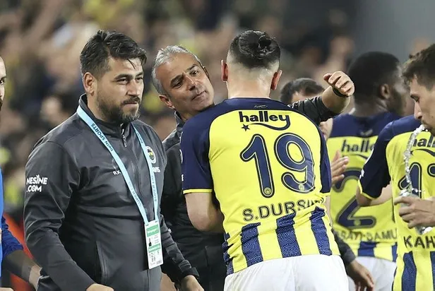 kadikoyde-fenerin-gecesi-fenerbahce-2-0-galatasaray-mac-sonucu-1649619876032.jpeg Kadıköy'de Fener'in gecesi! Fenerbahçe 2-0 Galatasaray | MAÇ SONUCU-5