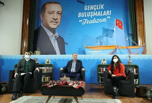 Heyamo adlı türküyü seslendiren Ceren Ece Öksüz, Başkan Erdoğan ile aralarında geçen diyaloğu anlattı-5