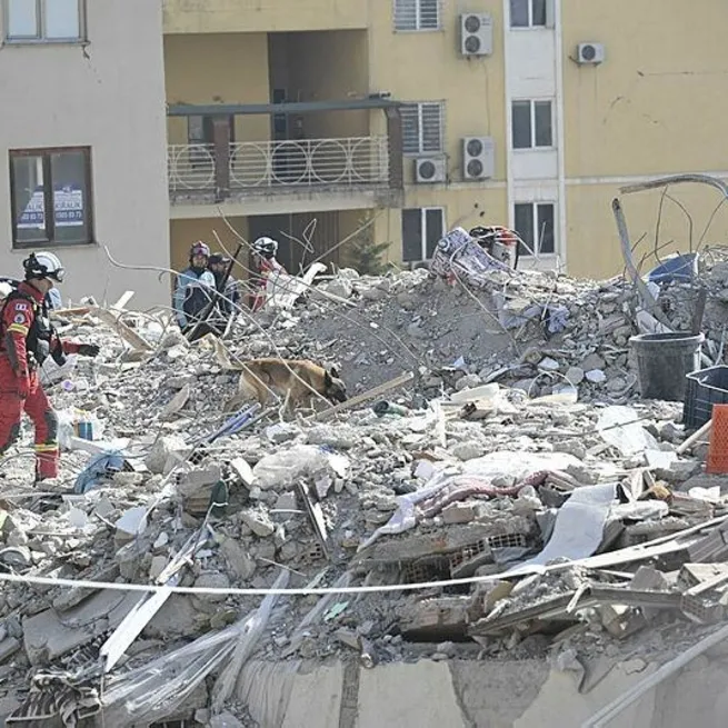 OHAL kapsamında sağlık alanında alınan tedbirlere ilişkin Cumhurbaşkanlığı Kararnamesi Resmi Gazetede yayımlandı