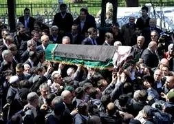 Neslişah Sultan toprağa verildi