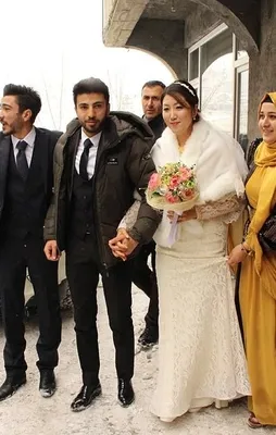 Güney Kore'den Hakkari'ye gelin geldi