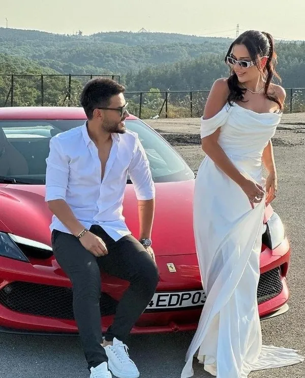 gunde-750-bin-lira-harciyorum-demisti-dilan-polat-ve-esi-engin-polat-ciftinin-tum-mal-varliklarina-el-konuldu-1697236106771.jpeg 'Günde 750 bin lira harcıyorum' demişti! Dilan Polat ve eşi Engin Polat çiftinin tüm mal varlıklarına el konuldu-4