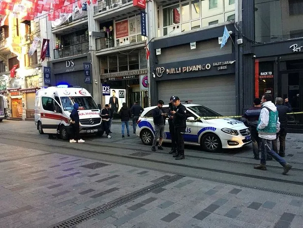 Son dakika: İstiklal Caddesi'nde 6. kattan düşen işçi öldü-2