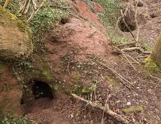 Tavşan deliğinden orta çağ mağarası çıktı!