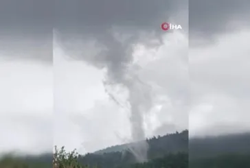 Antalya'da ormanlık alanda oluşan hortum kısa süreli paniğe yol açtı