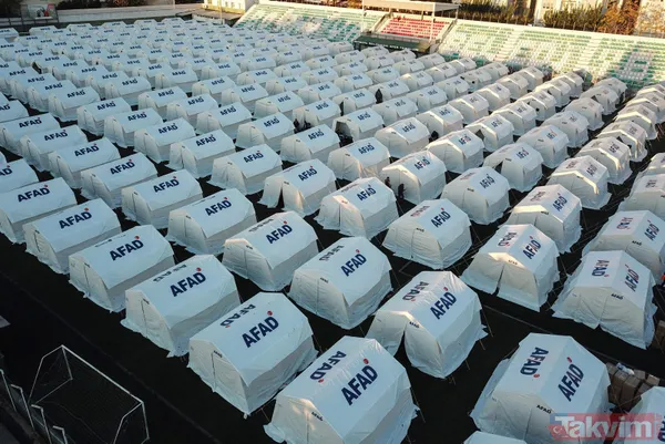 Devlet, milletini yalnız bırakmadı! İzmir'de depremin yaraları sarılıyor - 15