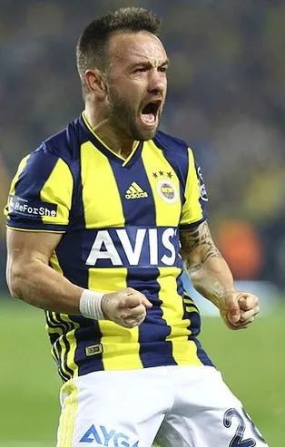 Fransız yıldız Valbuena yine mest etti