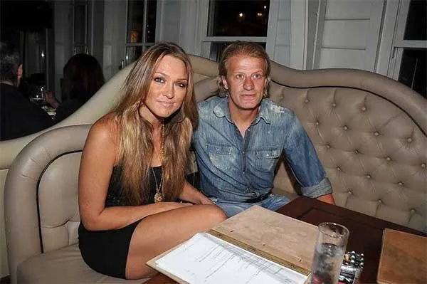 Etkin Ünal boşanma sonrası ilk kez ortaya çıktı-5