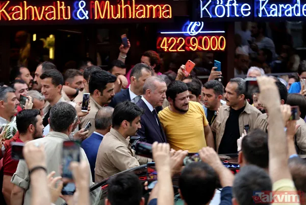 Başkan Erdoğan'a Çengelköy'de vatandaşlardan yoğun ilgi - 1
