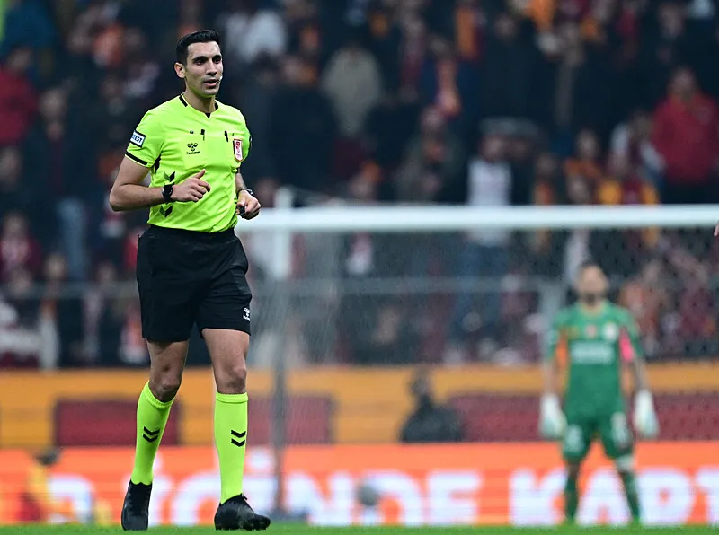 Spor yazarları Galatasaray-Kasımpaşa maçını değerlendirdi - 9