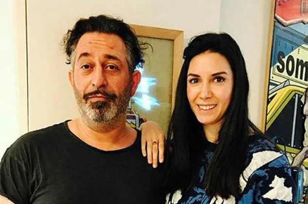 Mahkeme Cem Yılmaz'ın eski Ahu Yağtu'ya tekrar 10 bin dolar nafaka ödemesine karar verdi