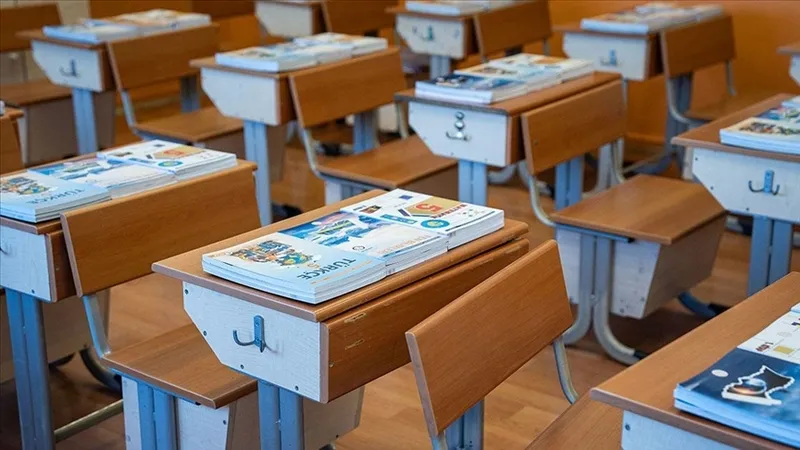 1-sinif-ve-5-sinif-sube-kura-sonuclari-2025-siniflar-ve-ogretmenler-belli-oldu-mu-nasil-sorgulanir-1756325596430.jpg 1. sınıf ve 5. sınıf şube kura sonuçları 2025: Sınıflar ve öğretmenler belli oldu mu, nasıl sorgulanır?-3