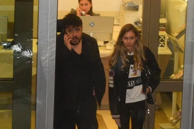 Eser Yenenler hastanelik oldu!