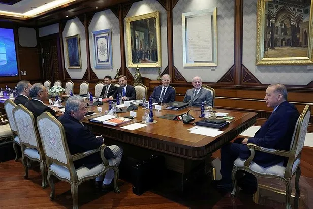 baskan-erdogan-liderligindeki-cumhurbaskanligi-yuksek-istisare-kurulu-toplantisi-sona-erdi-1660232717733.jpeg Başkan Erdoğan liderliğindeki Cumhurbaşkanlığı Yüksek İstişare Kurulu toplantısı sona erdi-1