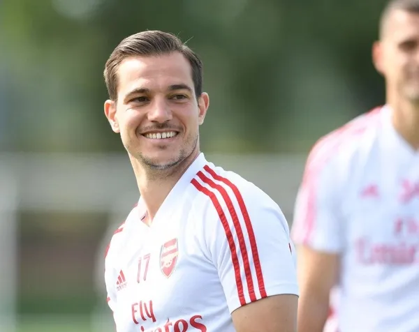 Kolasinac ve Cedric Soares... Fenerbahçe İngiliz ekibinin iki yıldızını da gözüne kestirdi-4