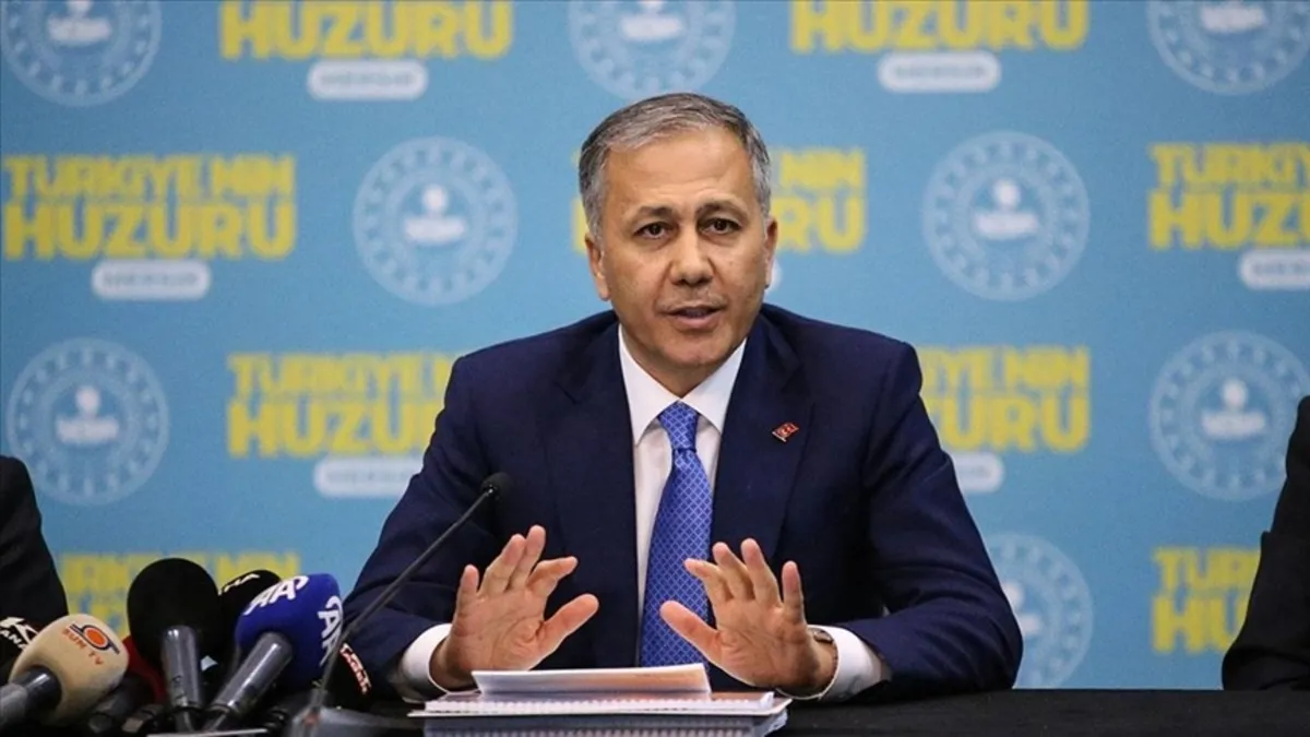 Bakan Yerlikaya verileri açıkladı! Kaç Suriyeli ülkesine döndü?