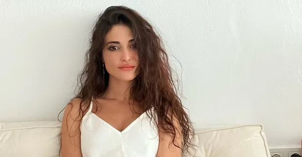 Melike İpek Yalova can dostuyla görüntülendi! "Hala narkozum etkisinde"