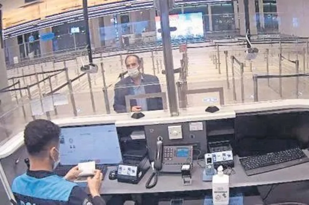 Rüşvet vererek yaptırdığı sahte pasaportla 24 kez Türkiye'ye giriş yapmış