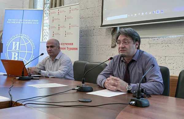 rus-uzmanlardan-15-temmuz-yorumu-askeri-darbenin-basarisizligi-turkiyenin-zaferi-ve-abdnin-ciddi-yenilgisidir-1626726709070.jpg Rus uzmanlardan 15 Temmuz yorumu: Askeri darbenin başarısızlığı, Türkiye'nin zaferi ve ABD'nin ciddi yenilgisidir-4