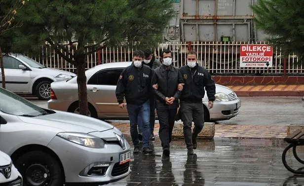 Son dakika: Kırmızı bültenle aranırken yakalanan FETÖ şüphelisi Mehmet Fatih Cihan adliyede!-3