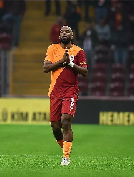 ryan-babelden-galatasaraya-kotu-haber-yonetim-uzuntuyle-karsiladi-1641330909609.jpeg Ryan Babel’den Galatasaray’a kötü haber! Yönetim üzüntüyle karşıladı...-5