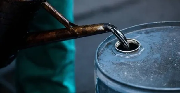 Petrolde 40 yılın en büyük düşüşü