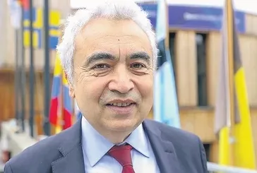 Uluslararası Enerji Ajansı Başkanı Fatih Birol, Time Dergisi'nde manşet oldu! Avrupa'nın kahramanı olarak gösterilip gönüllerde taht kurdu
