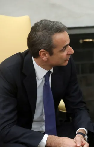 Trump - Miçotakis arasında göçmen zirvesi