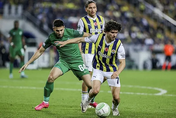 Milan Teknik Direktörü Pioli Ferdi Kadıoğlu'nun ismini verdi! Ferdi'yi hem Fenerbahçe'de hem de milli takımda takibe aldılar-1