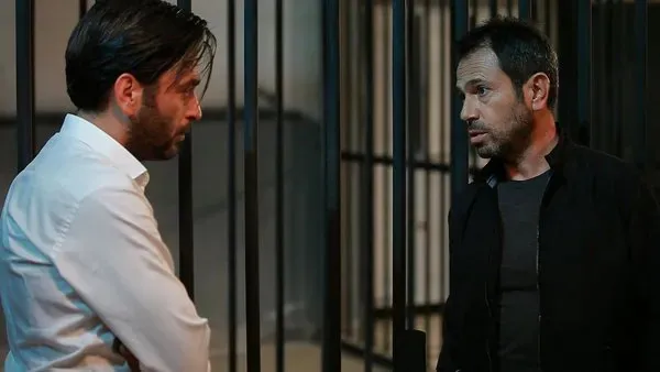 edhonun-yildizi-yeni-dizisiyle-donuyor-hayranlari-sevincten-dort-kose-olacak-1707210684348.jpg Hayranları sevinçten dört köşe olacak: EDHO'nun yıldızı yeni dizisiyle dönüyor!-6