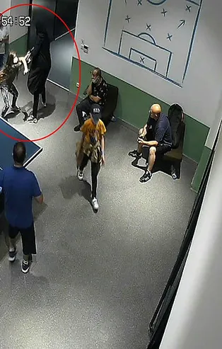 Son dakika: İstanbul’da maske uyarısı yapan 10 yaşındaki çocuğu darp ettiler!