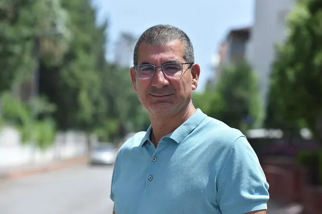 CHP'li eski vekil Yıldıray Sapan'dan CHP'li Kumluca Belediyesi'ne rüşvet suçlaması!