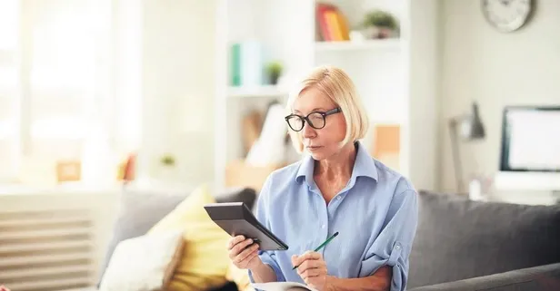 Emekliye yüzde 4 ek ödeme! Maaşla birlikte artacak