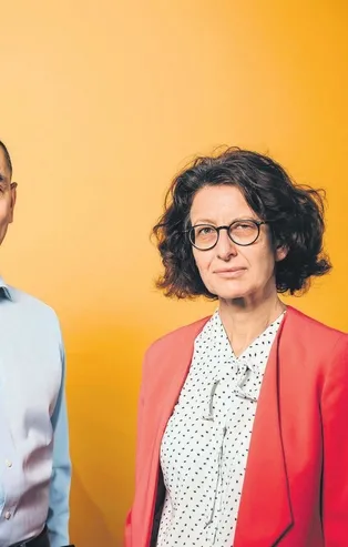 BioNTech'in kurucusu Uğur Şahin ve Özlem Türeci, Pfizer ile birlikte yüzde 90 başarılı ilk koronavirüs aşısını yaptı!