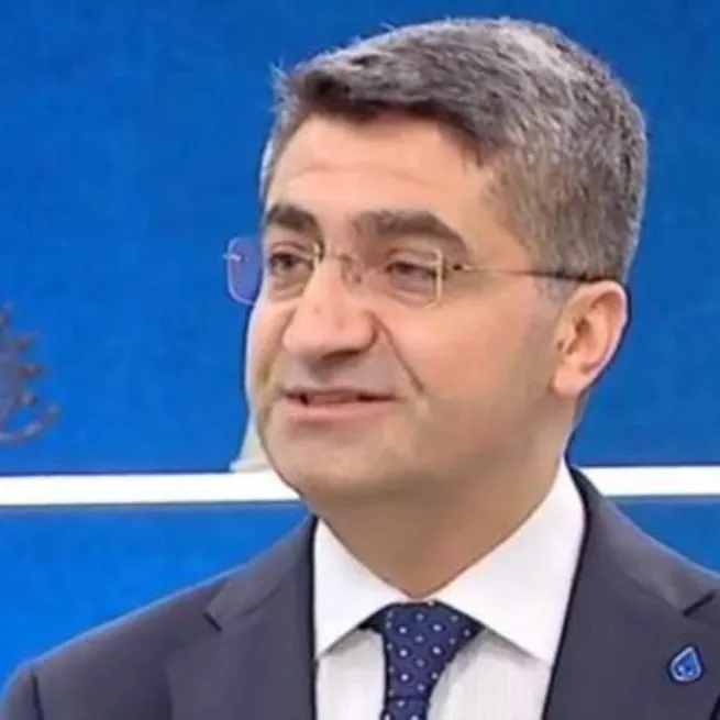 Küçük ortak kağıdı çıkardı salvolara başladı! DEVAdan Meral Akşenere üslup tepkisi: İlzam edici, masanın hukukuna aykırı