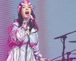 Kraliçe Haliç’te