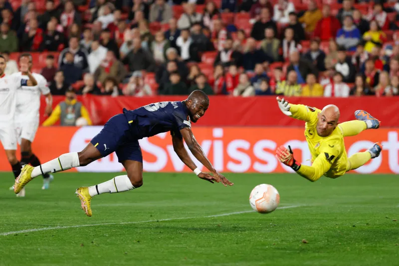 İşte Fenerbahçe'nin yeni golcüsü! Kendisi açıklamıştı - 12