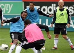 Beşiktaş idmanında Fernandes şov!