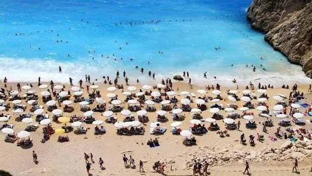 Bakanlık turist sayısını açıkladı: Türkiye 2022'nin ilk 9 ayında 40 milyon 246 bin 899 ziyaretçi ağırladı-4