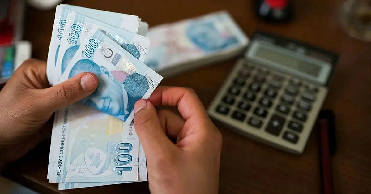 EYT’LİLERE YILLIK İZİN GÜVENCESİ! Milyonlarca kişiyi ilgilendiriyor! Maaşını alamayan EYT’li avans alabilir mi?