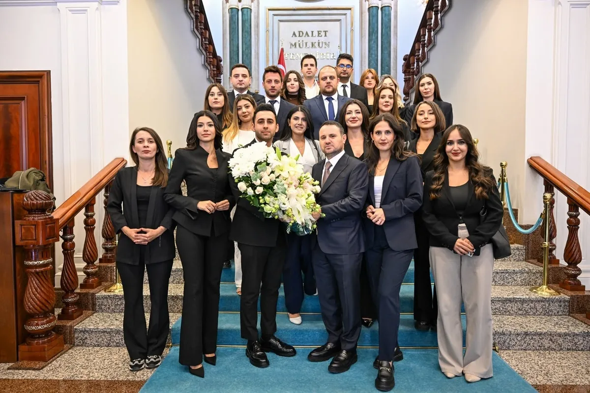 gulistan-dokudan-kasif-kozinogluna-rojin-kabaisten-muhsin-yaziciogluna-adalet-bakani-gurlekten-flas-aciklamala-1789024907422.jpeg Gülistan Doku'dan Kaşif Kozinoğlu'na Rojin Kabaiş'ten Muhsin Yazıcıoğlu'na... Adalet Bakanı Gürlek'ten flaş açıklamalar!-4