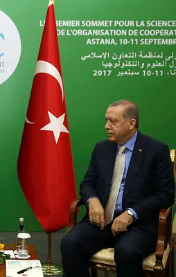 Erdoğan'dan Kazakistan'da diplomasi trafiği