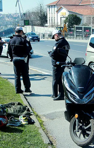 Beyoğlu'nda 300 bin dolarlık gasp