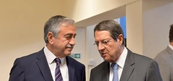 KKTC CUMHURBAŞKANI MUSTAFA AKINCI VE ANASTASİADİS DİNİ LİDERLERLE BİR ARAYA GELDİ