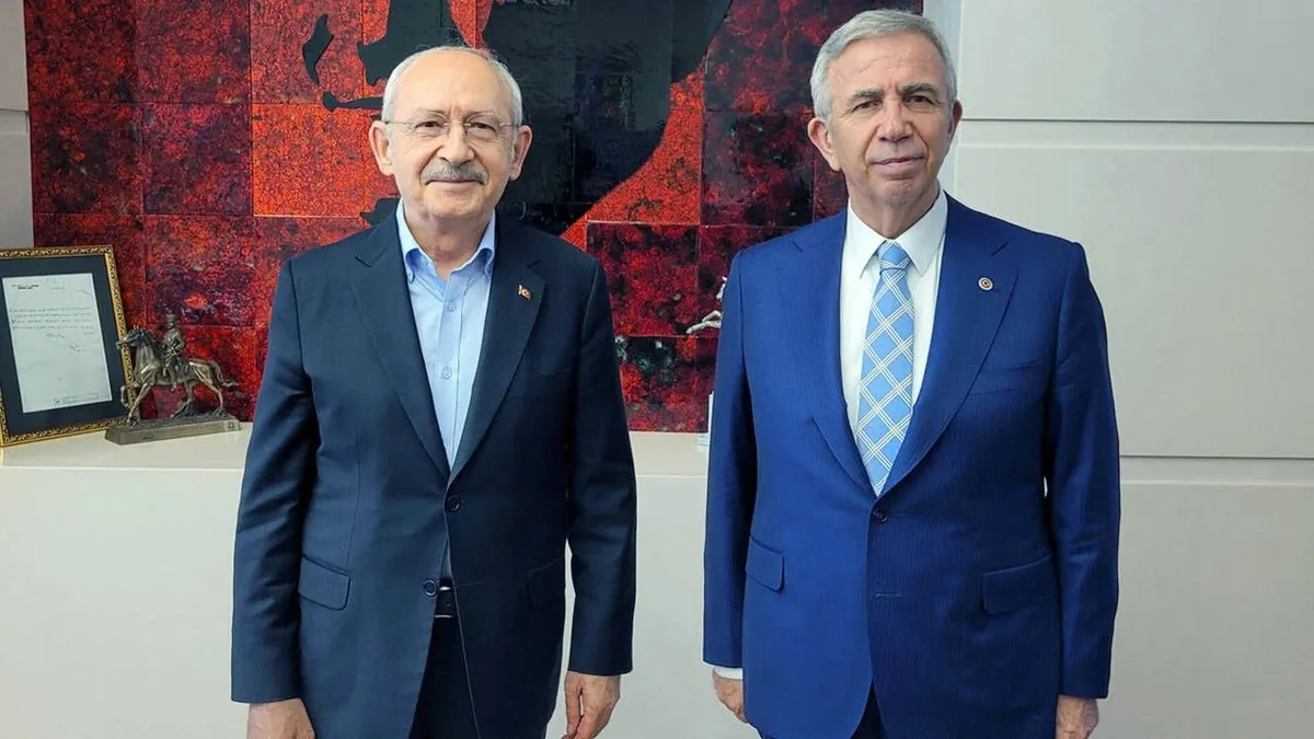 mansur-yavasin-chp-ile-yol-ayrimi-takvim-3-ayda-bozulan-sartli-pazarligi-acikliyor-kilicdaroglu-uzerini-cizdi-1789027222040.jpeg Mansur Yavaş'ın CHP ile yol ayrımı! TAKVİM 3 ayda bozulan şartlı pazarlığı açıklıyor: Kılıçdaroğlu üzerini çizdi-11